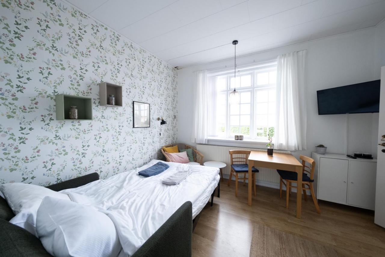 Langebjerg Pension & Spisested Allinge-Sandvig Exterior foto