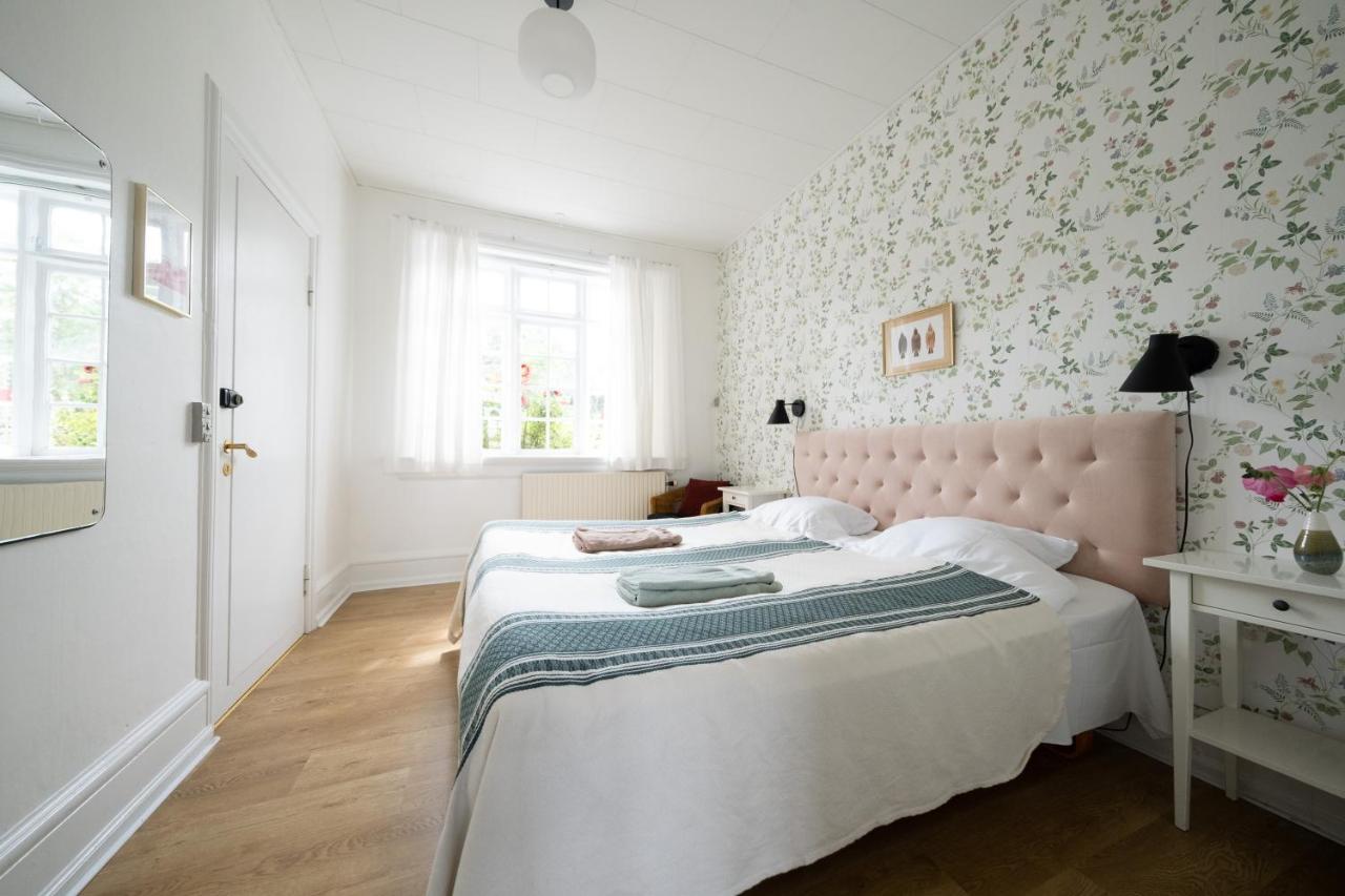 Langebjerg Pension & Spisested Allinge-Sandvig Exterior foto